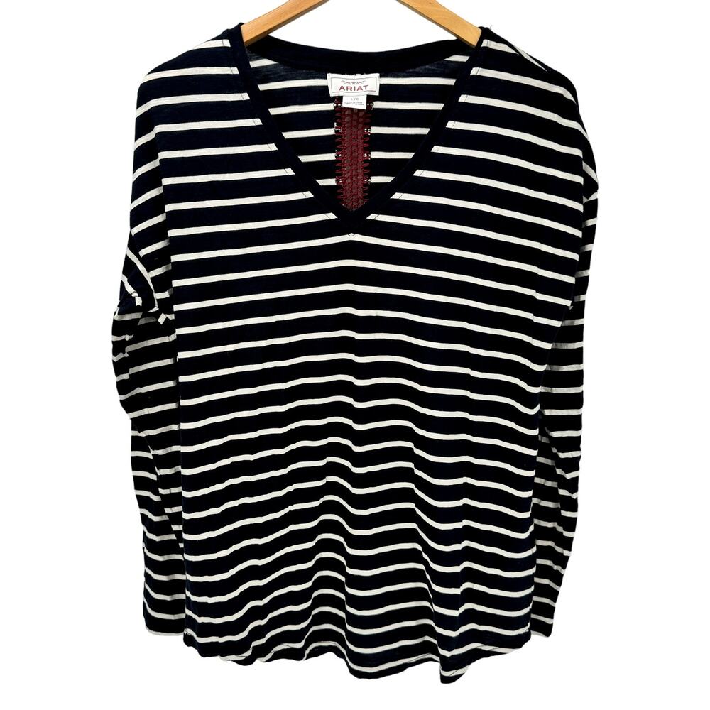 Ariat Blouse Womens Large Blue White Stripe Red Crochet Back Long Sleeve V-Neck‎